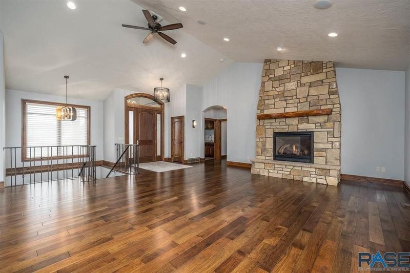 $1 million home in Sioux Falls