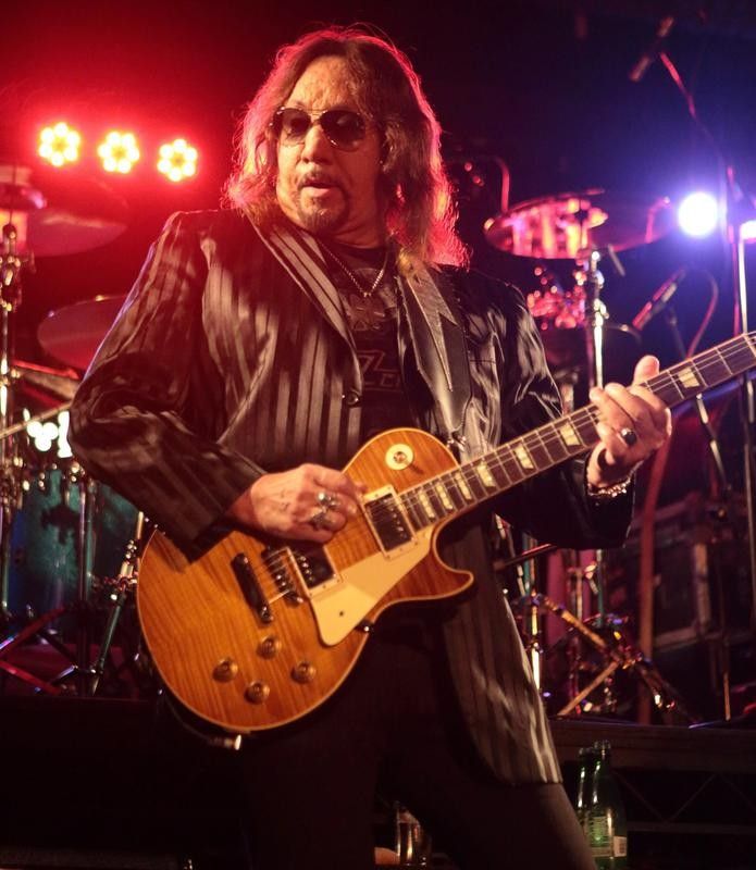 Ace Frehley in 2016