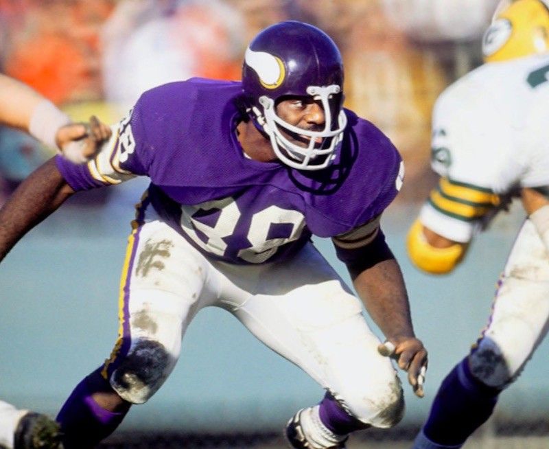 Alan Page in prepared stance