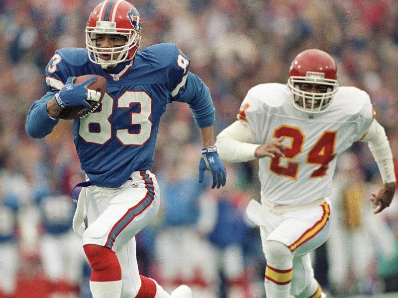 Andre Reed goes for gain