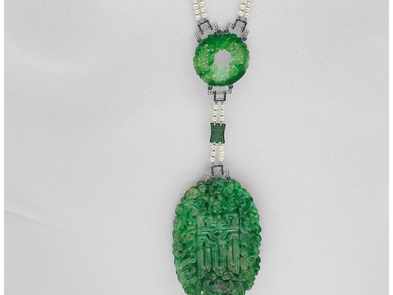 Art Deco Jadeite Jade, Sapphire, Diamond, Seed Pearl, and Platinum Necklace