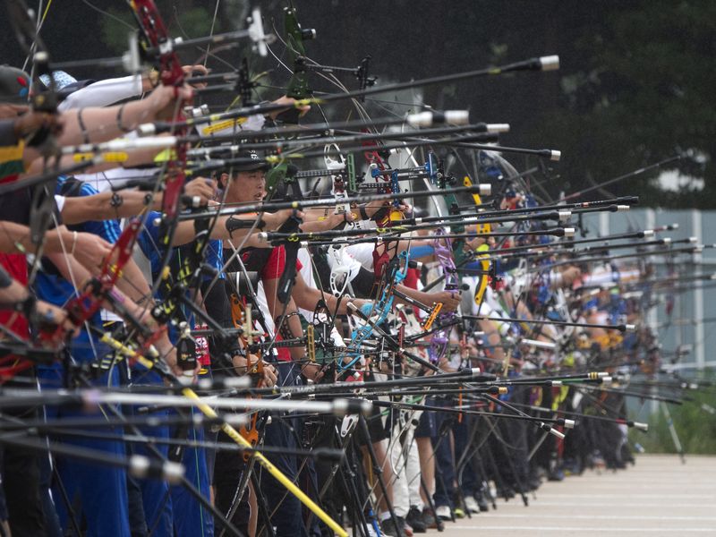 Athletes attend archery event in Tokyo 2020 Olympics