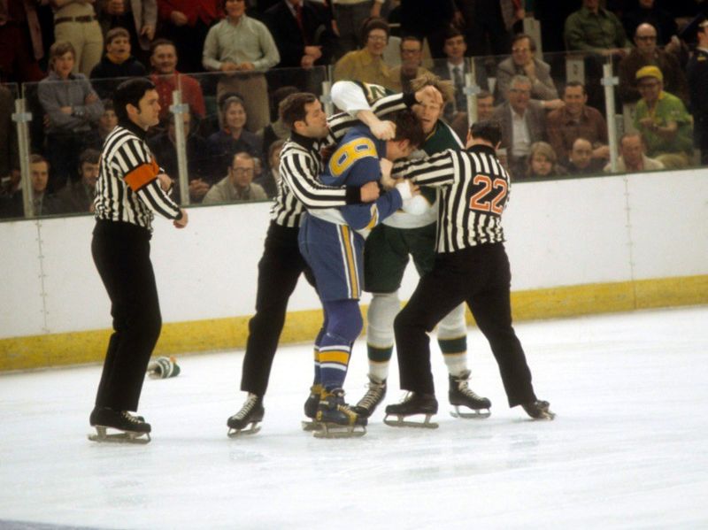Barclay Plager in scuffle with Dennis Hextall