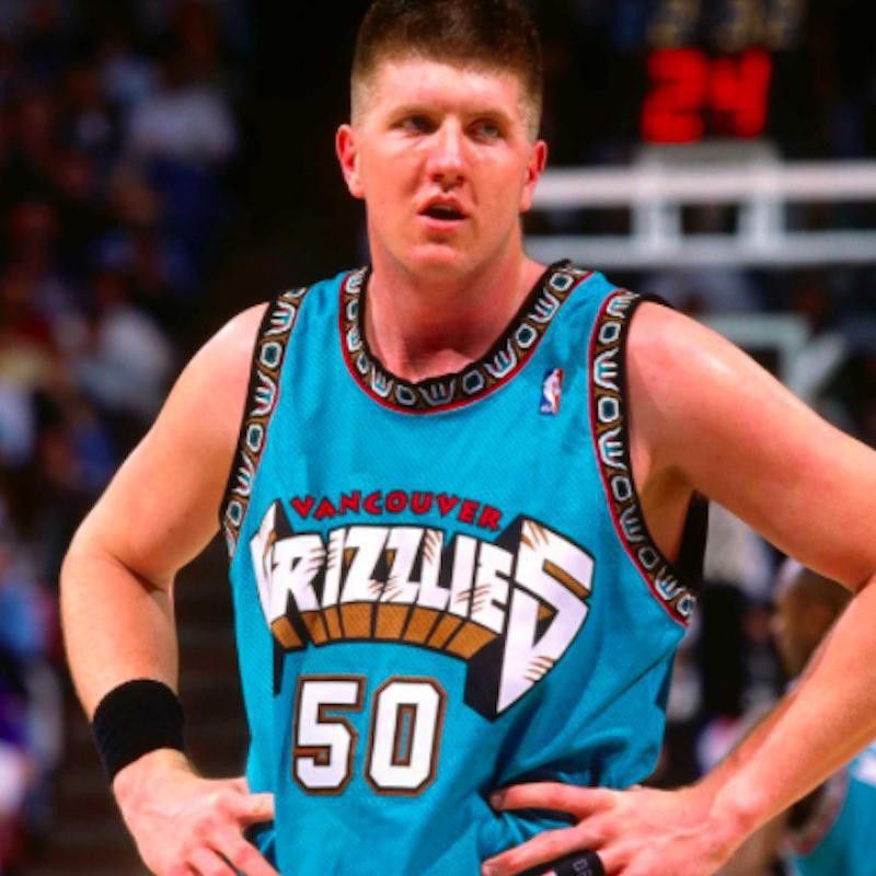 Bryant Reeves looks out