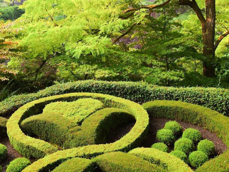 15 Amazing Gardens Around the World | Far & Wide
