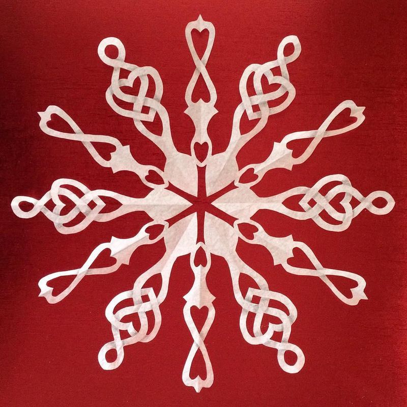 Celtic knot snowflake art