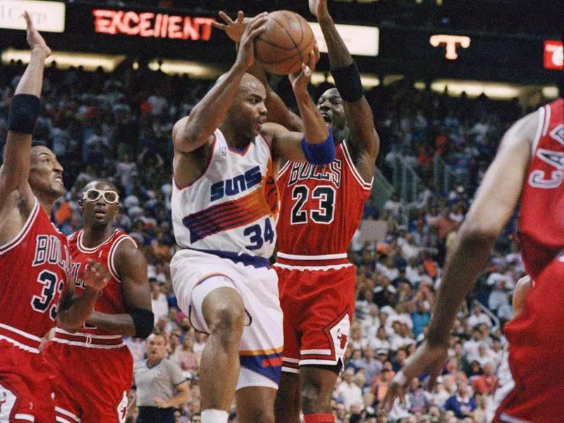 Charles Barkley could not get past Michael Jordan and the Bulls in the 1993 NBA Finals.