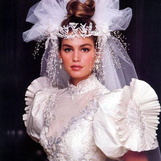 Cindy Crawford in wedding dress
