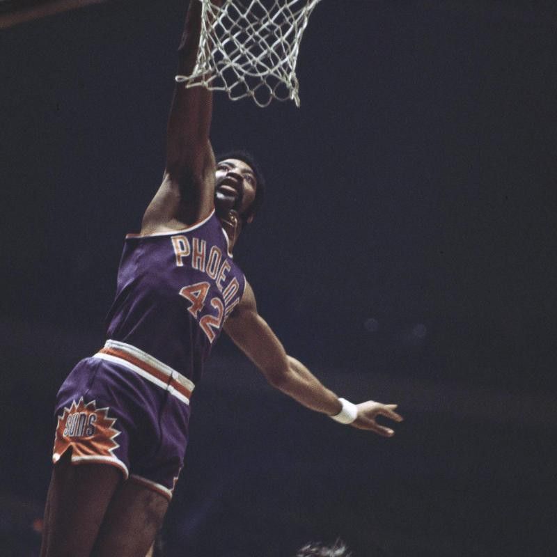 Connie Hawkins goes to the basket