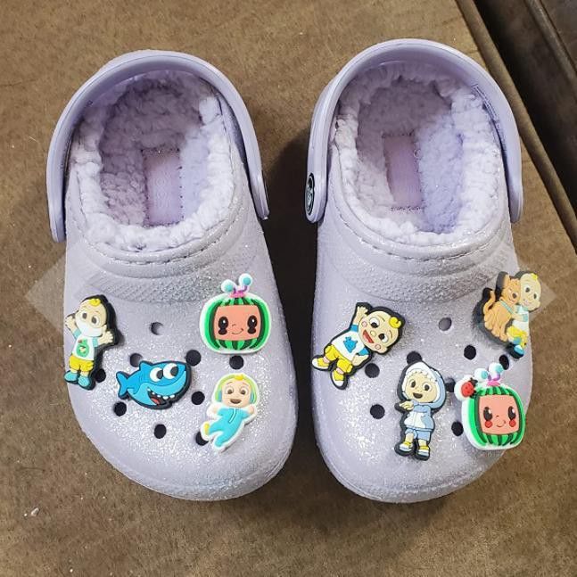 Crocs with fur for kids