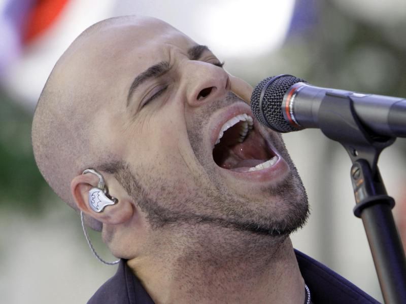 daughtry on tour