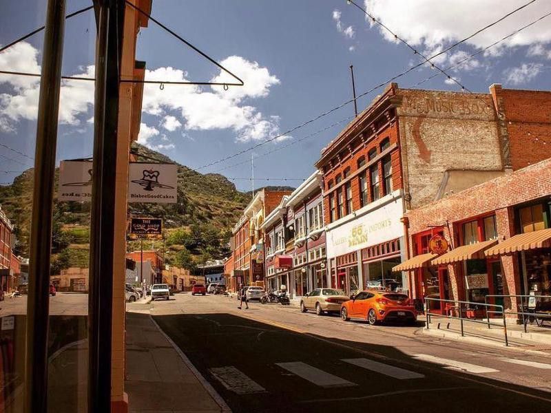 Discover Bisbee