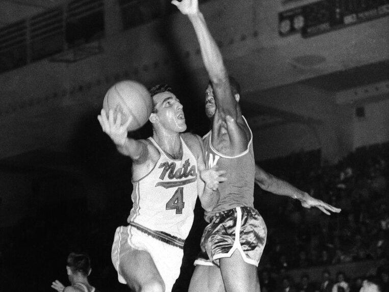 Dolph Schayes, Bill Russell