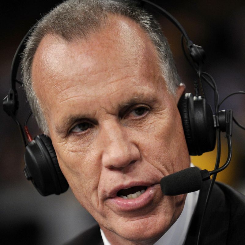 Doug Collins chats before the Los Angeles Lakers