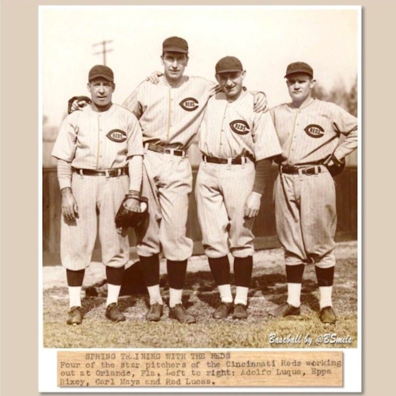 Eppa Rixey posing with teammates