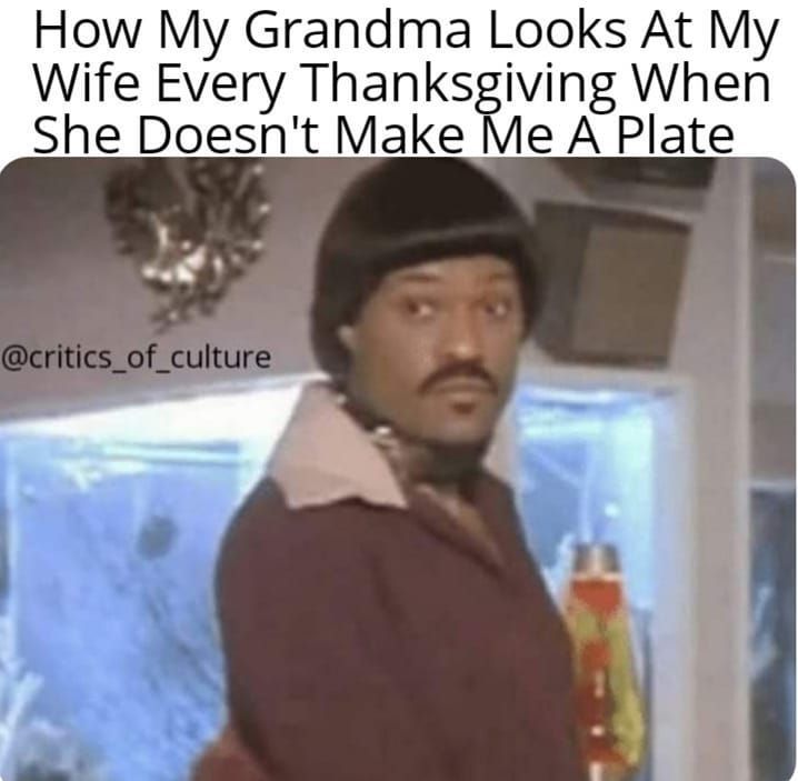 Family Thanksgiving meme