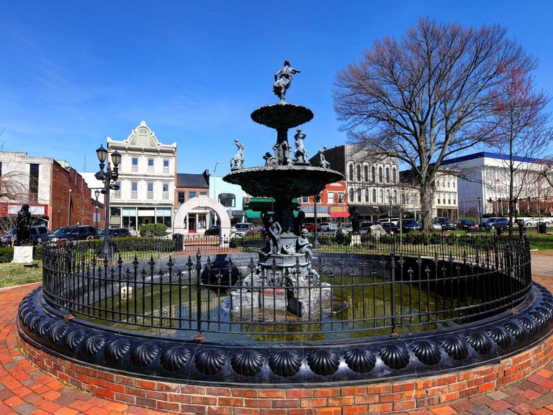 Fountain Square in downtown Bowling Green, Kentucky