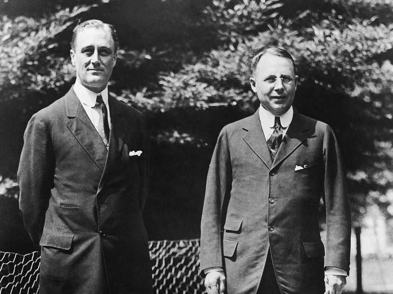 Franklin D. Roosevelt (left) and James M.Cox
