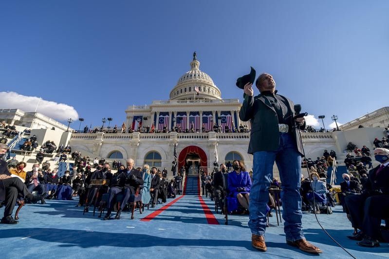 Garth Brooks at 59th presidential inauguration
