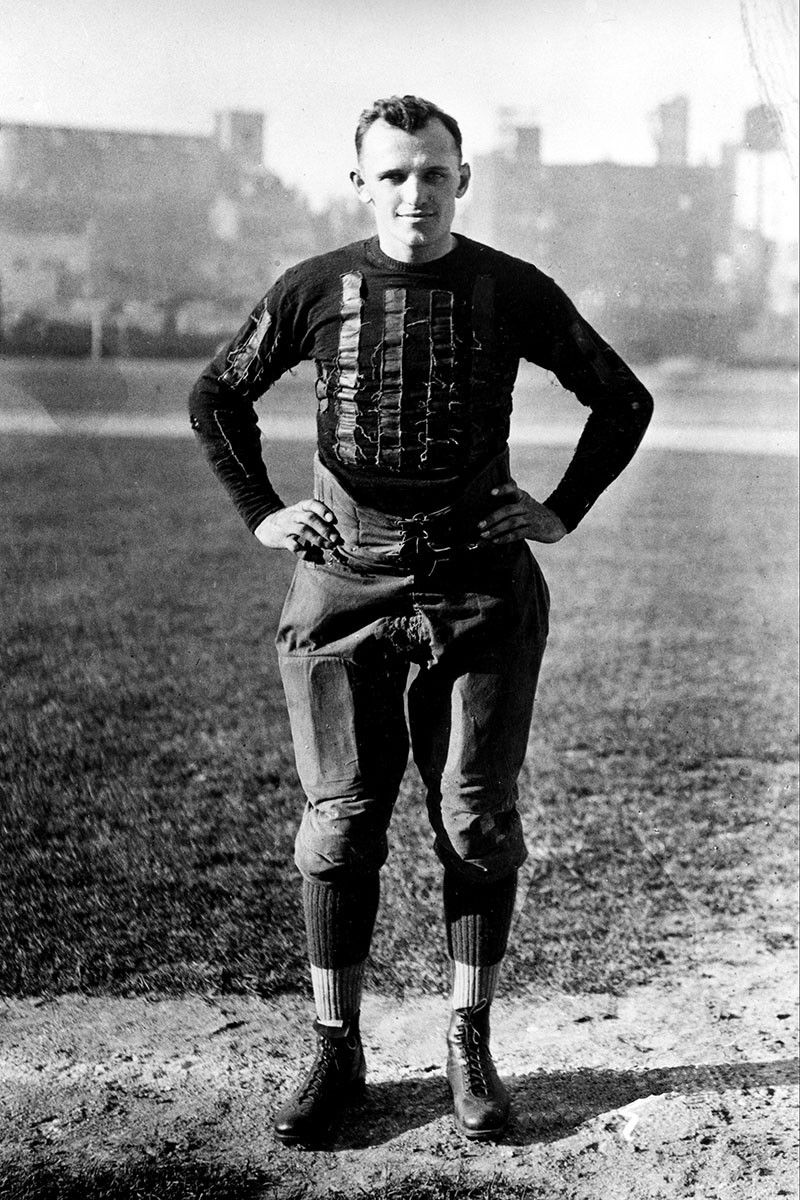 George Halas with the Chicago Bears in 1933