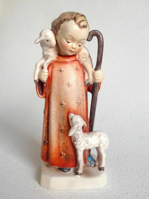 Good Shepherd — Large Hummel figurine