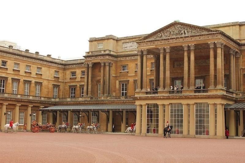 Buckingham palace inside - Wählen Sie dem Gewinner der Tester