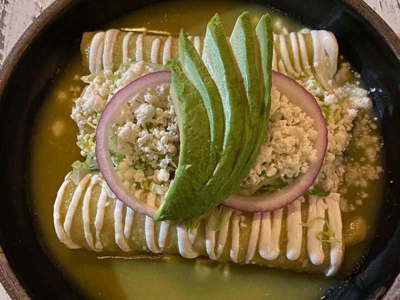 Green enchiladas