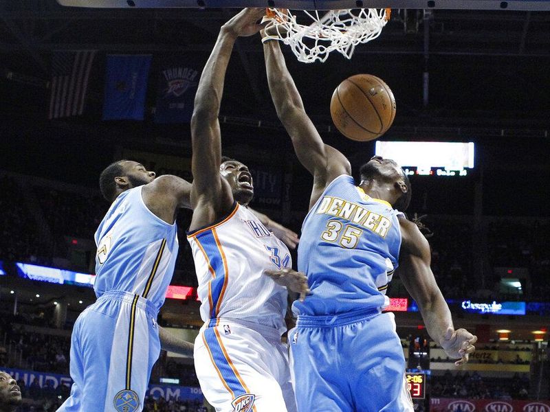 Hasheem Thabeet dunking on Damion James, Kenneth Faried