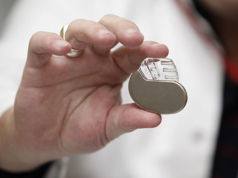 Implantable pacemaker