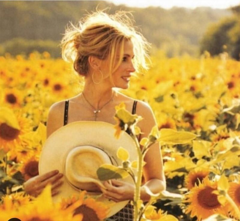 Julia Roberts in a field of sunflowers