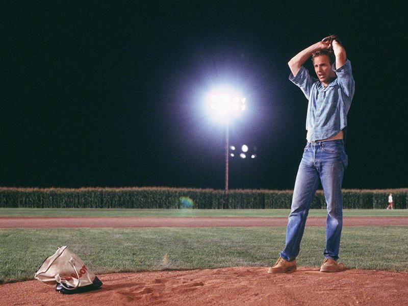 Kevin Costner in Field of Dreams (1989)
