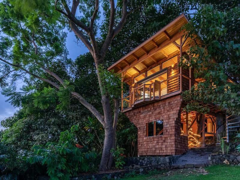 Kona Luxury Treehouse With Ocean Views
