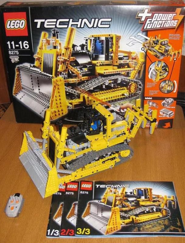 Lego Motorized Bulldozer