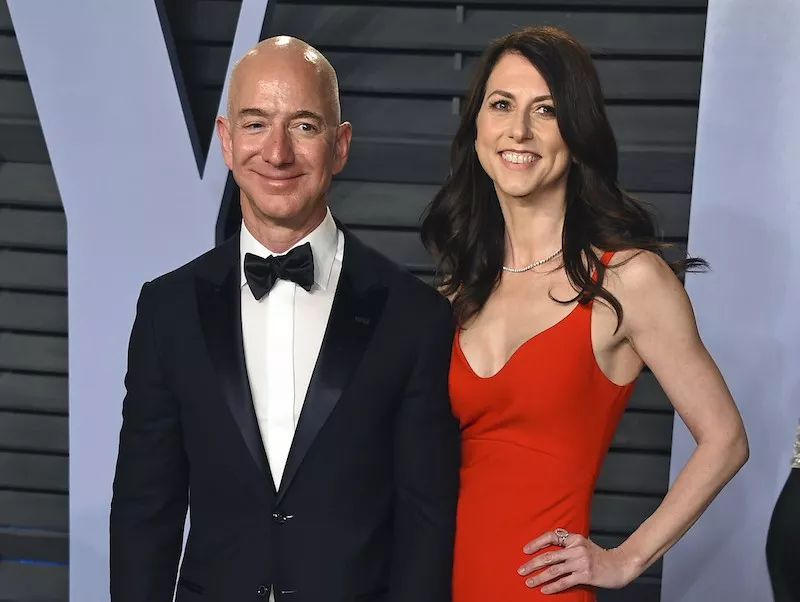 MacKenzie Scott, right, with his former husband, Jeff Bezos.