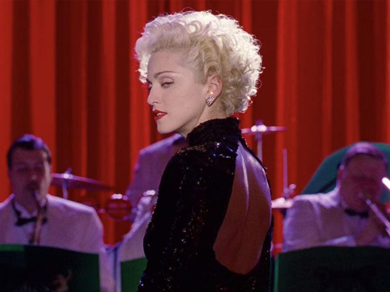 Madonna in "Dick Tracy"