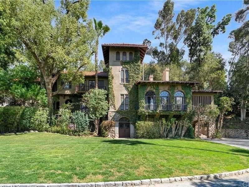 Mansion in Riverside, California
