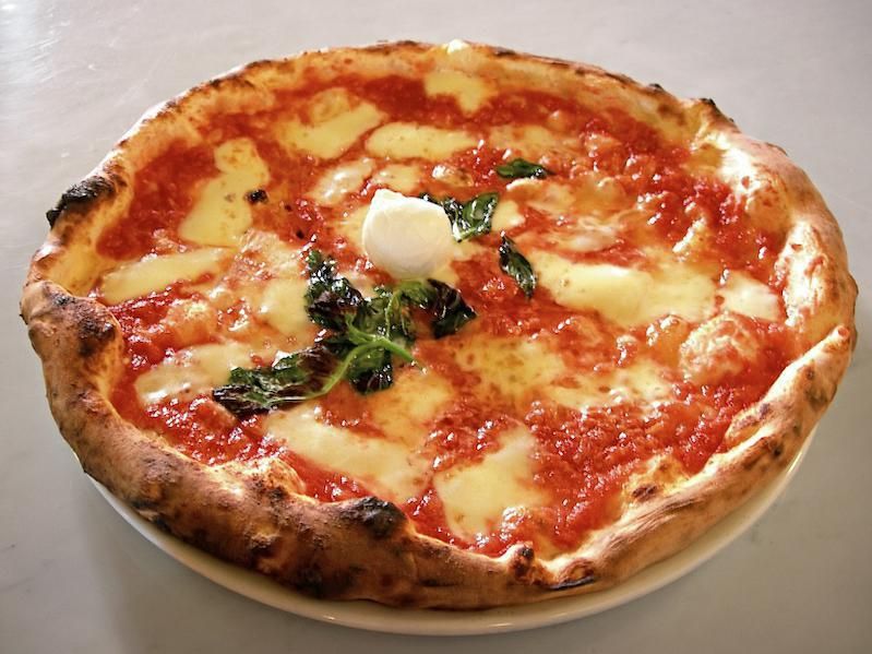 Margherita pizza