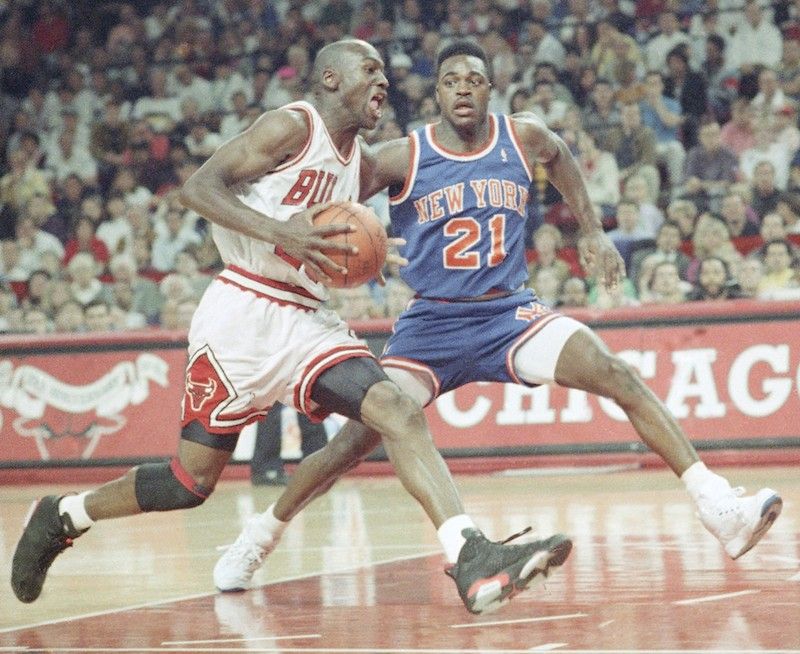 Michael Jordan playing against the New York Knicks