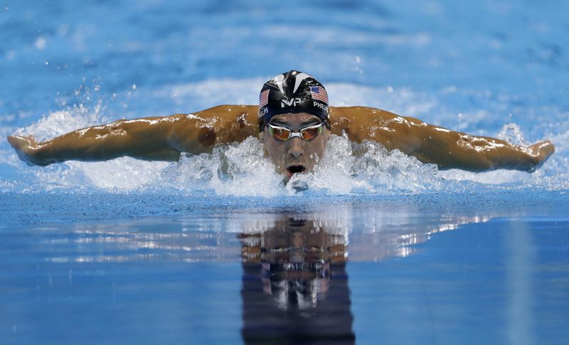 Michael Phelps competes