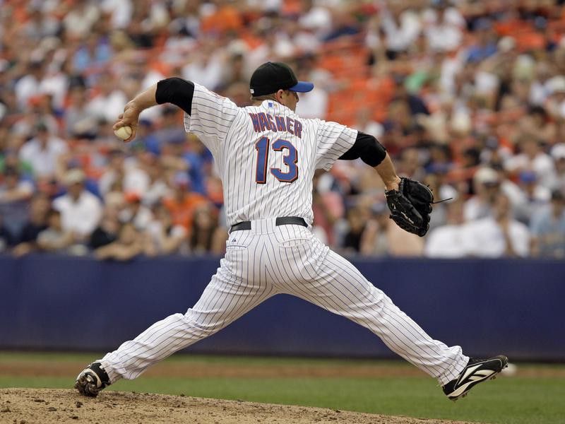 New York Mets Billy Wagner pitches against New York Yankees
