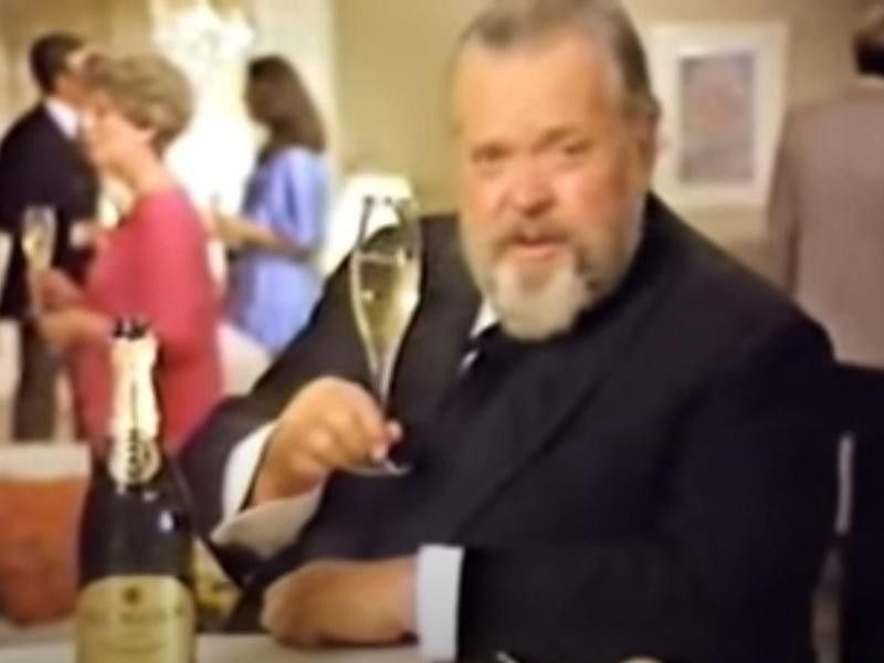 Orson Welles in 1980 commercial