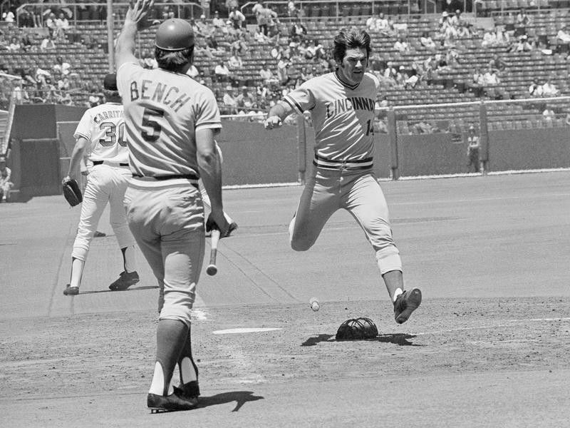 Pete Rose and Johnny Bench