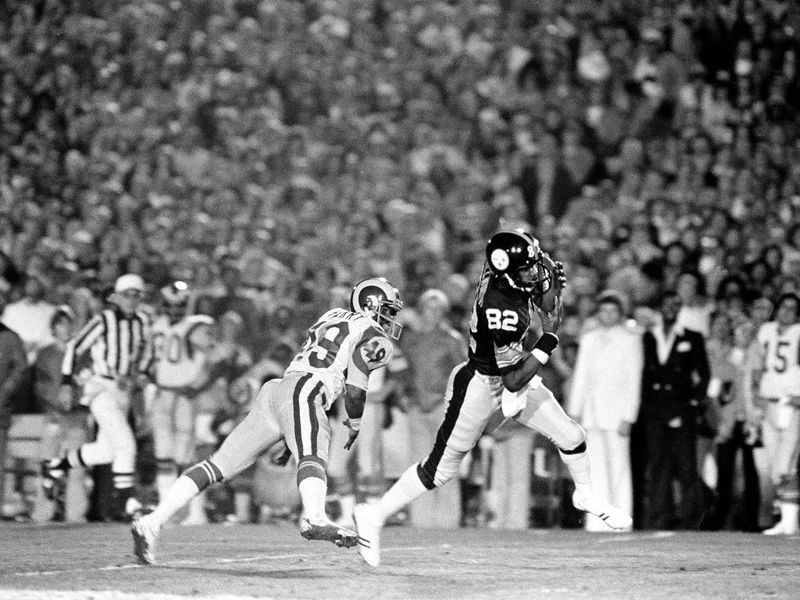 Pittsburgh Steelers receiver John Stallworth makes touchdown