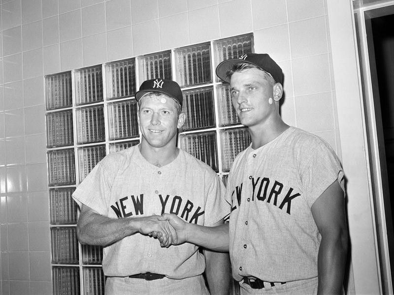 Roger Maris and Mickey Mantle pose