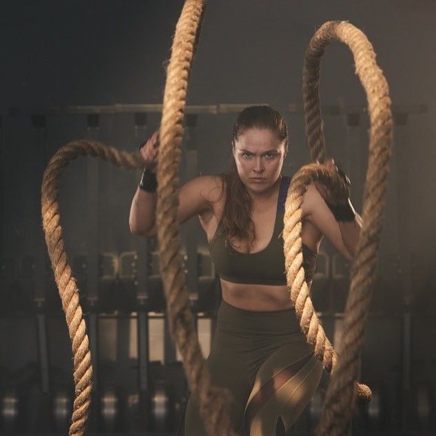 Ronda Rousey training with ropes