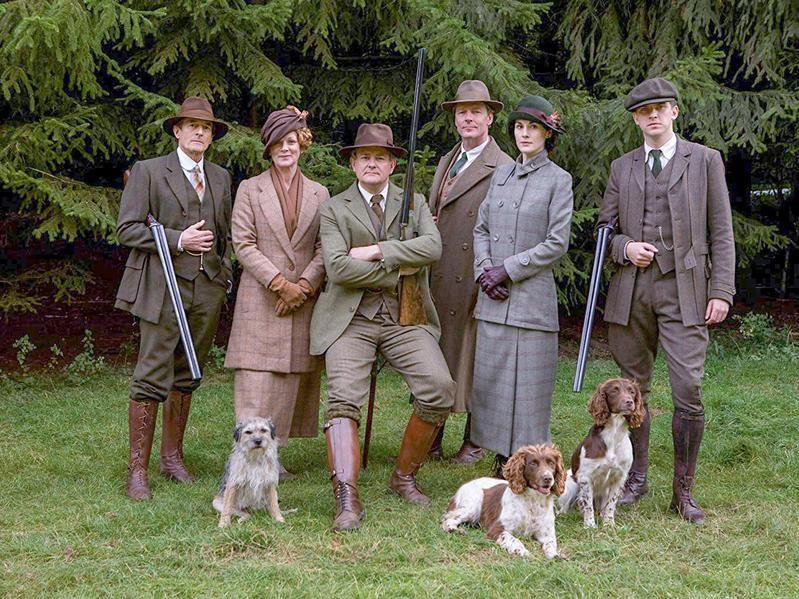 Samantha Bond, Hugh Bonneville, Iain Glen, Nigel Havers, Dan Stevens, and Michelle Dockery in Downton Abbey (2010)