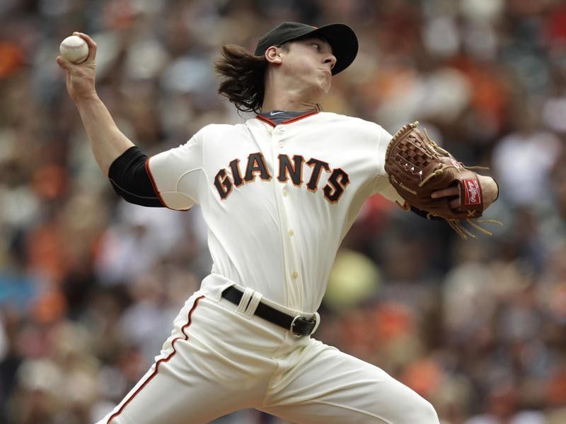 San Francisco Giants starting pitcher Tim Lincecum throws against the Atlanta Braves