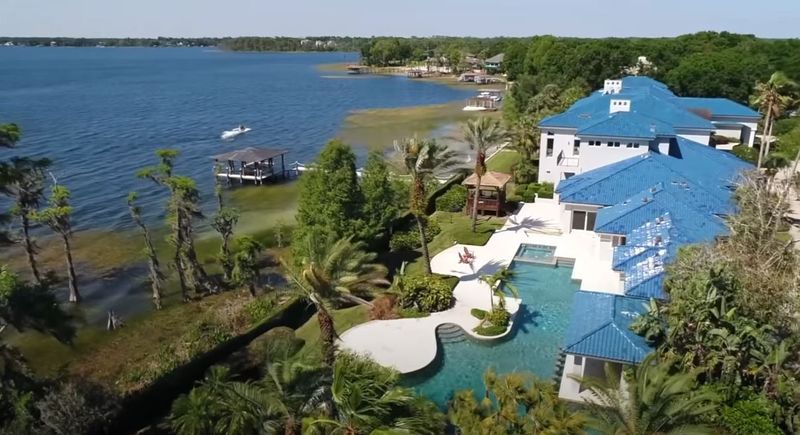 Shaq's mansion in Windermere, Florida