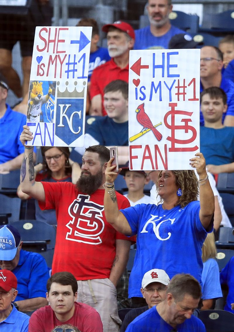 St. Louis Cardinals and Kansas City Royals fans