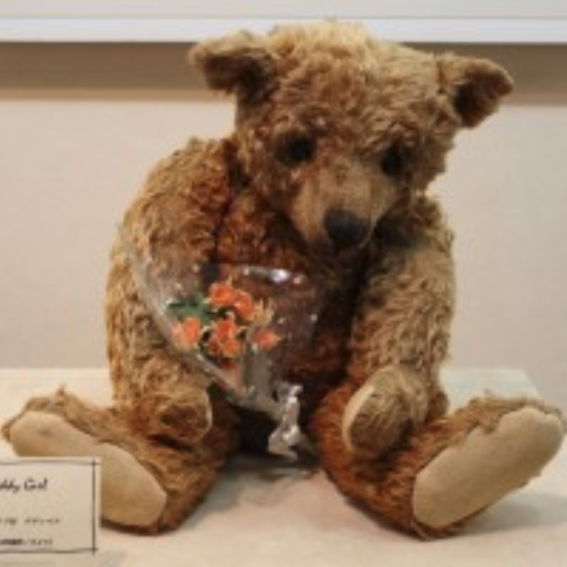 Steiff Bear 'Teddy Girl'